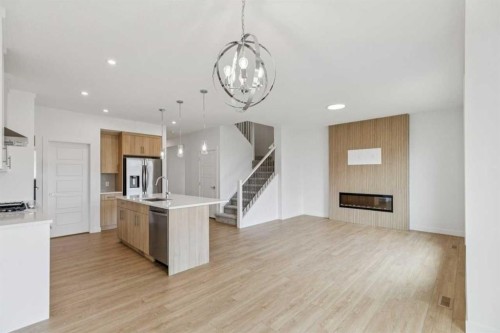 155 Vantage Crescent Sw, Airdrie, AB 