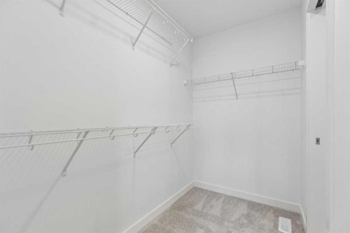 155 Vantage Crescent Sw, Airdrie, AB 