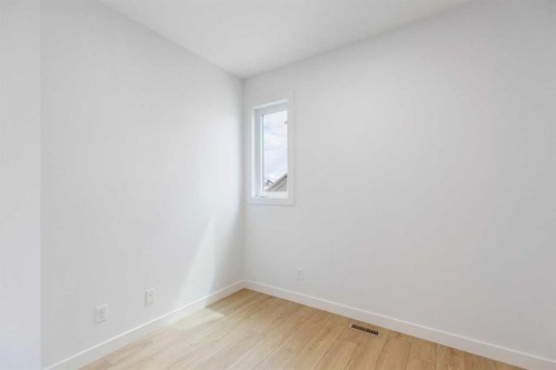 155 Vantage Crescent Sw, Airdrie, AB 