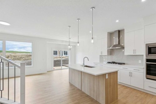 155 Vantage Crescent Sw, Airdrie, AB 