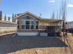 158A-10046 Twp Rd 422 Rural Ponoka County, AB T4J 1V9