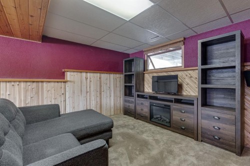 8 Nielsen Close, Red Deer, AB - Indoor