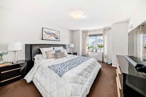 21 Valley Crescent, Blackfalds, AB - Indoor Photo Showing Bedroom