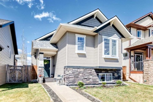 21 Valley Crescent, Blackfalds, AB - Outdoor