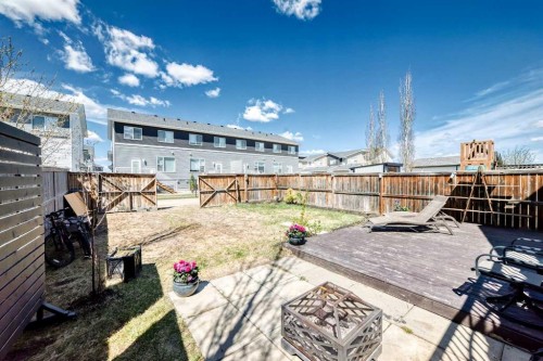 21 Valley Crescent, Blackfalds, AB - Outdoor