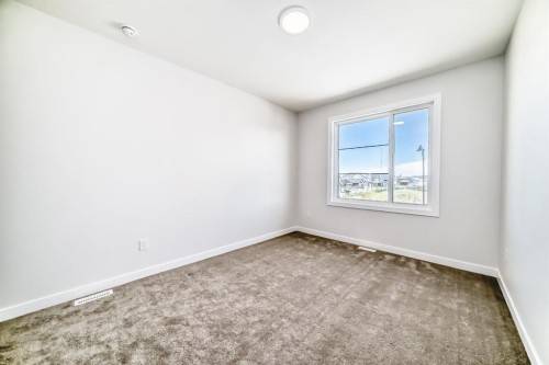 19 Everson Close, Red Deer, AB - Indoor Photo Showing Other Room