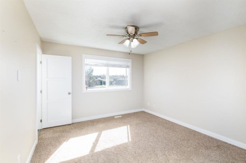 55 Patterson Crescent, Red Deer, AB - Indoor Photo Showing Other Room