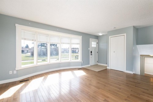 55 Patterson Crescent, Red Deer, AB - Indoor