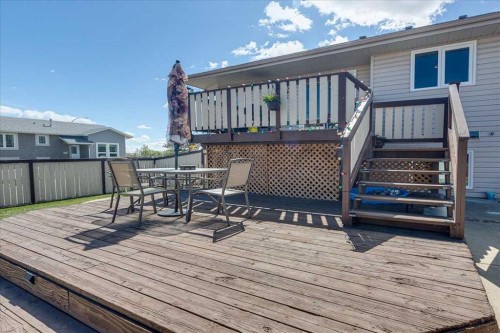 4 Harrison Road, Sylvan Lake, AB - Outdoor With Deck Patio Veranda With Exterior