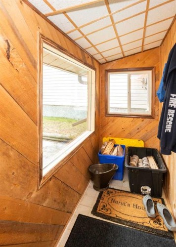 2731 6 Street, Calling Lake, AB - Indoor Photo Showing Other Room