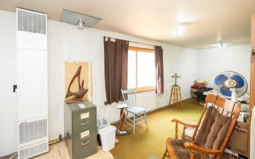 2731 6 Street, Calling Lake, AB - Indoor Photo Showing Other Room