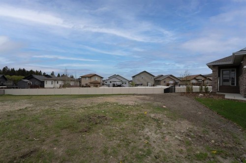 14 Tyrrell Place, Red Deer, AB 