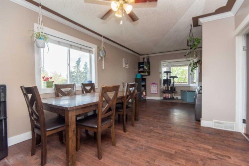 5024 49 Street, Clive, AB - Indoor Photo Showing Dining Room