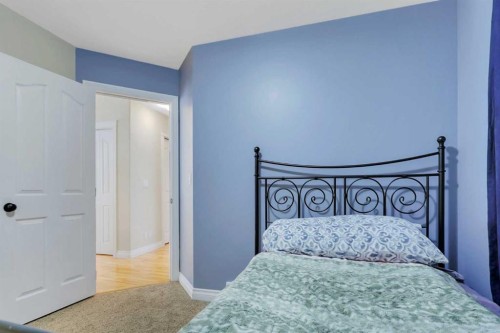 23 Lambertson Place, Sylvan Lake, AB - Indoor Photo Showing Bedroom