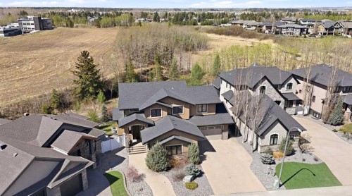 28 Sawyer Close, Red Deer, AB - Outdoor