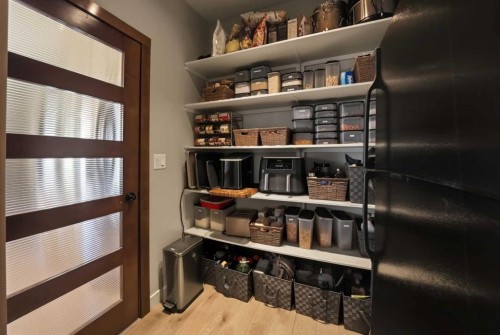 28 Sawyer Close, Red Deer, AB - Indoor Photo Showing Other Room