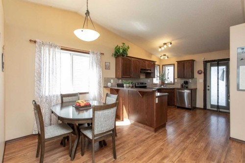 143 Inkster Close, Red Deer, AB - Indoor Photo Showing Dining Room