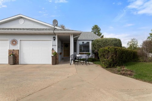 3932 56A Street Close  Camrose, AB T4V 4L1