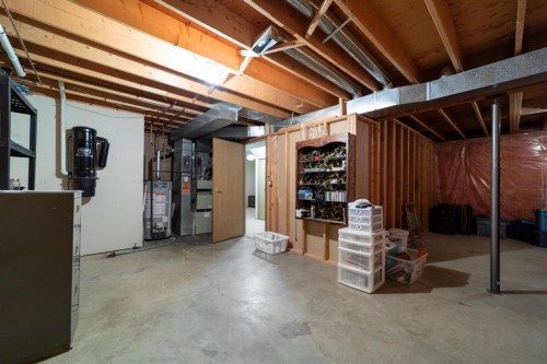 3932 56A Street Close, Camrose, AB 
