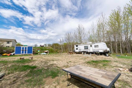 5 Mackenzie Way, White Sands, AB 