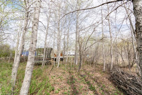 5 Mackenzie Way, White Sands, AB 
