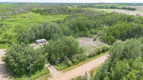 5 Mackenzie Way, White Sands, AB 