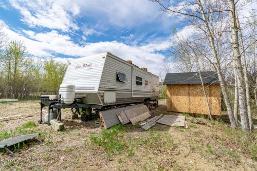 5 Mackenzie Way, White Sands, AB 