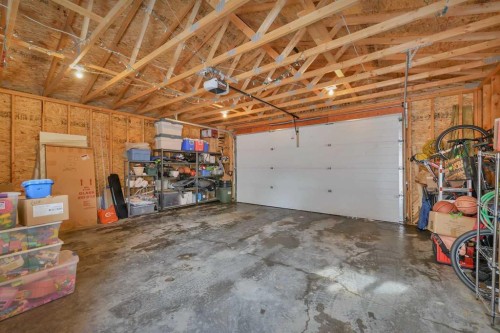 191 Inglewood Drive, Red Deer, AB - Indoor Photo Showing Garage