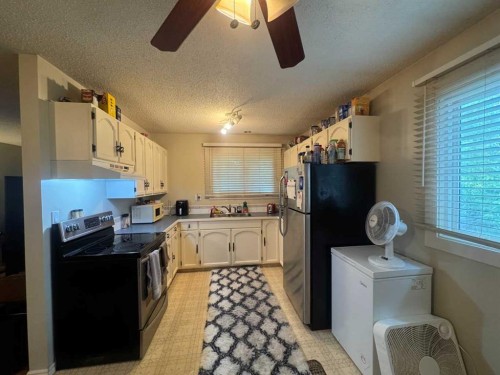 59 Nichols Crescent, Red Deer, AB 