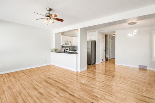 17-6300 Orr Drive, Red Deer, AB - Indoor