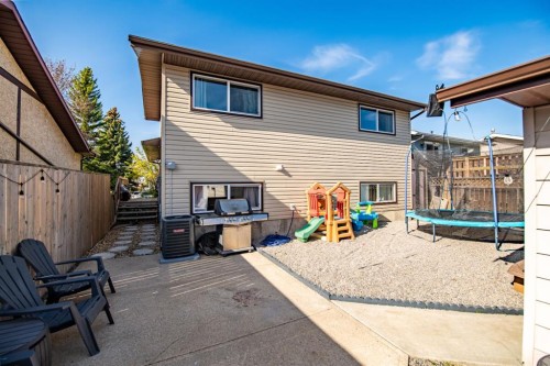 105 Erickson Drive, Red Deer, AB - Outdoor With Exterior