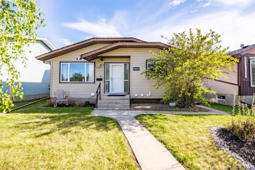 105 Erickson Drive, Red Deer, AB - Outdoor
