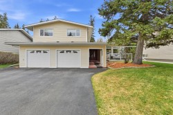 93 Page Avenue Red Deer, AB T4P 1J7
