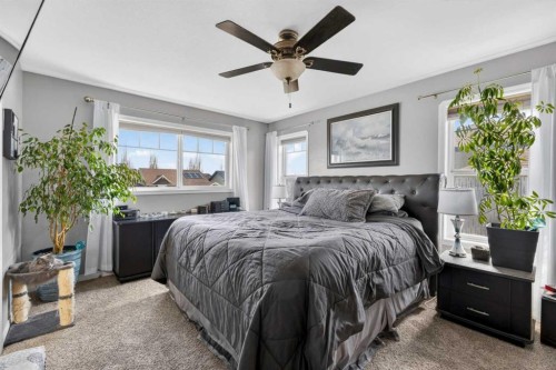 135 Stephenson Crescent, Red Deer, AB - Indoor Photo Showing Bedroom