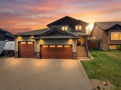 21 Parkridge Crescent Blackfalds, AB T4M 0H2