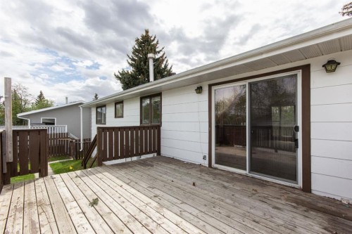 35 Oyen Crescent, Red Deer, AB - Outdoor With Deck Patio Veranda With Exterior