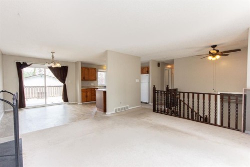 35 Oyen Crescent, Red Deer, AB - Indoor