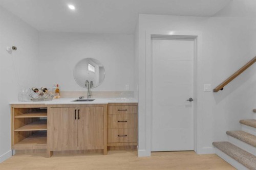12 Emmett Crescent, Red Deer, AB - Indoor Photo Showing Other Room