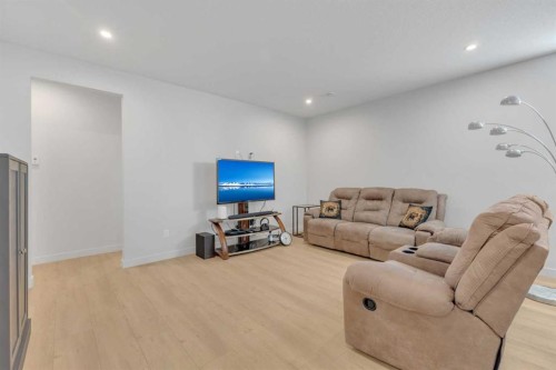 12 Emmett Crescent, Red Deer, AB - Indoor Photo Showing Other Room
