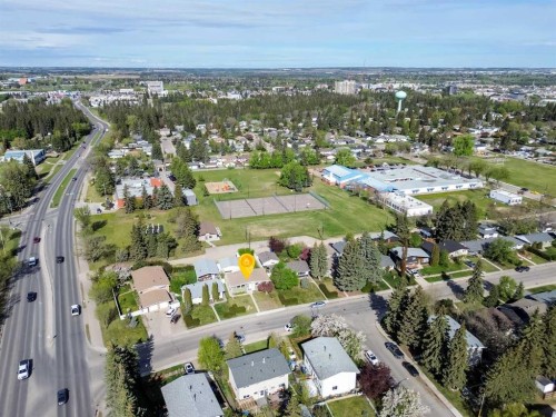 3210 43 Avenue, Red Deer, AB - Outdoor With View