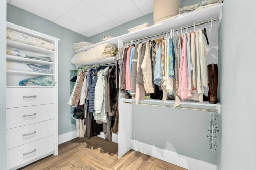 5304 Westview Drive, Rimbey, AB - Indoor With Storage