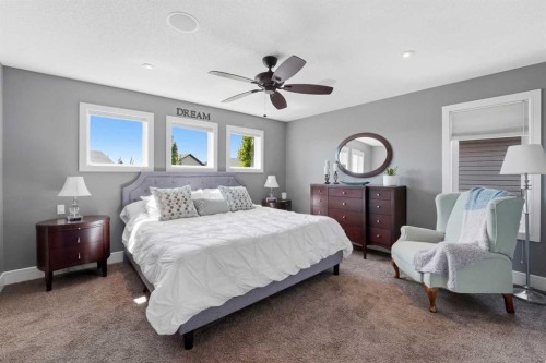 22 Vienna Close, Red Deer, AB - Indoor Photo Showing Bedroom
