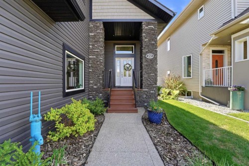 22 Vienna Close, Red Deer, AB - Outdoor With Exterior