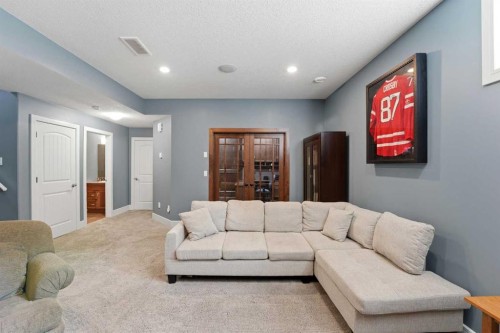 22 Vienna Close, Red Deer, AB - Indoor Photo Showing Living Room