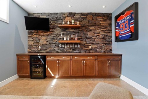 22 Vienna Close, Red Deer, AB - Indoor Photo Showing Other Room