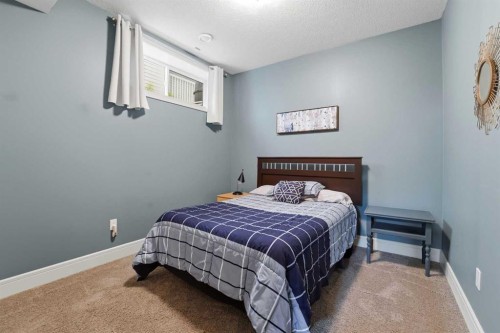 22 Vienna Close, Red Deer, AB - Indoor Photo Showing Bedroom