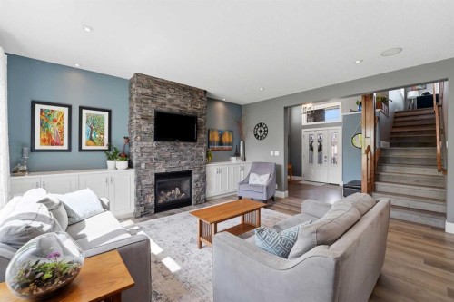 22 Vienna Close, Red Deer, AB - Indoor Photo Showing Living Room With Fireplace