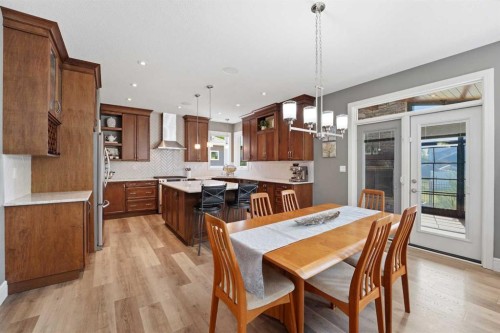 22 Vienna Close, Red Deer, AB - Indoor Photo Showing Dining Room