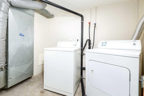 3905 46 Street, Red Deer, AB - Indoor Photo Showing Laundry Room