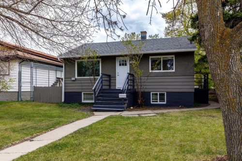 3905 46 Street, Red Deer, AB - Outdoor